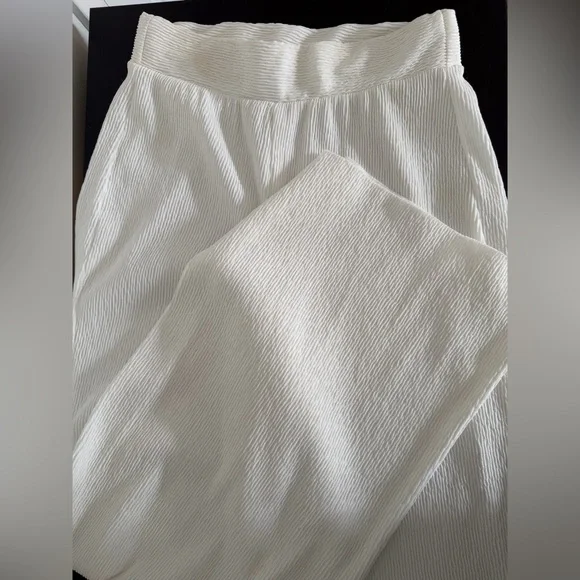 Zara Ribbed Flowy Pants - Picture 3 of 5